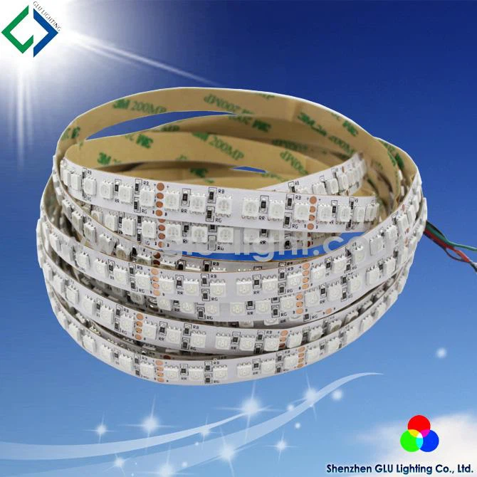 Hiina kohandatud LED-riba 90 LED-i RGB 5050 painduv lint CE / RoHS / UL-ga